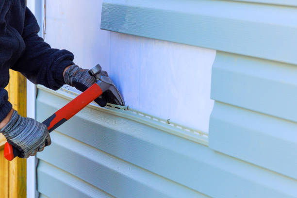 Reliable Wood Siding contractor in Raymond, WA by Creative Siding